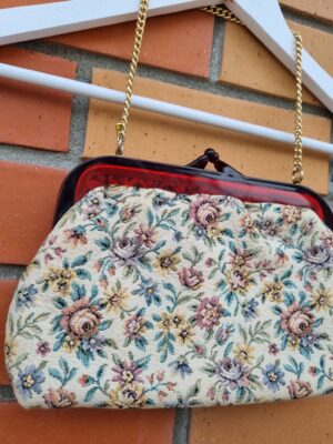 Vintage Floral Tapestry Snap Clasp Bag with Chain