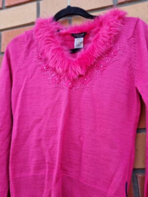 Youth Guess Jeans Pink Knit with Fluffy Collar | Size 10-12 or Adult 4-6 *AS NEW