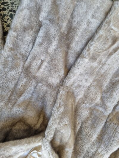 Leonard Berg & Co Faux Fur Beige Coat | Best fit 10-14 - Image 6