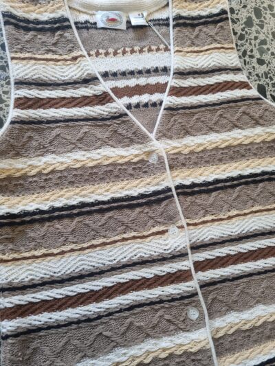 Marsh Landing Brown 3D Knit Vest | Best fit M - Image 3